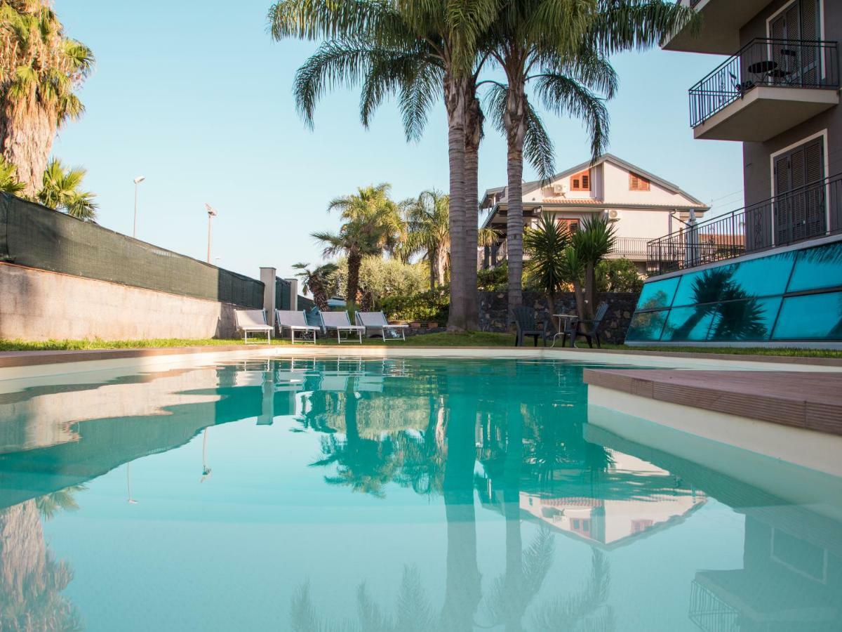 Bed and Breakfast Antichi Ricordi Aci SantʼAntonio Esterno foto