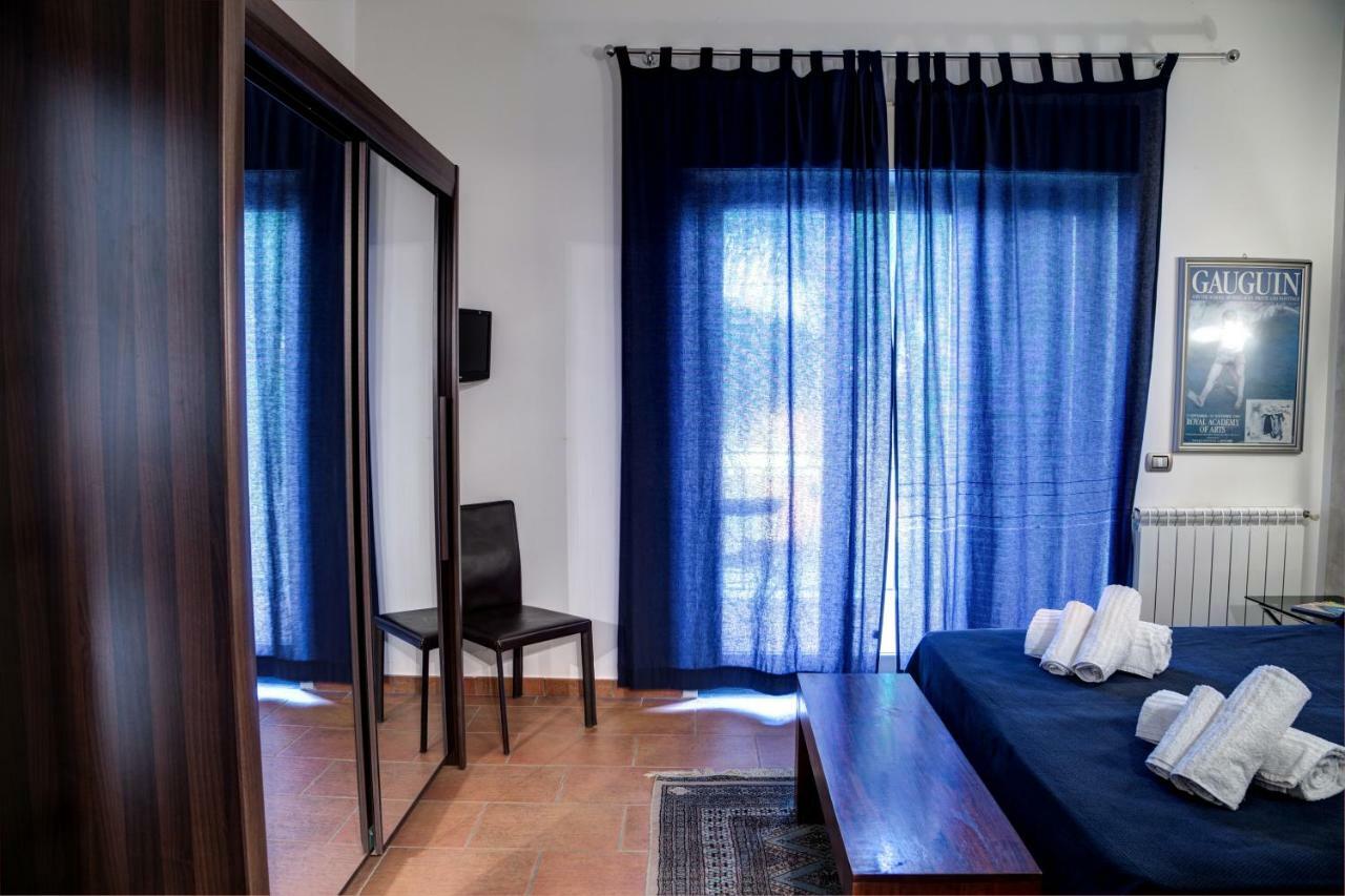 Bed and Breakfast Antichi Ricordi Aci SantʼAntonio Esterno foto